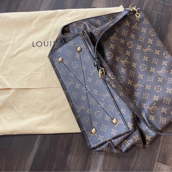 Louis Vuitton Métis Hobo - Picture 2 of 10